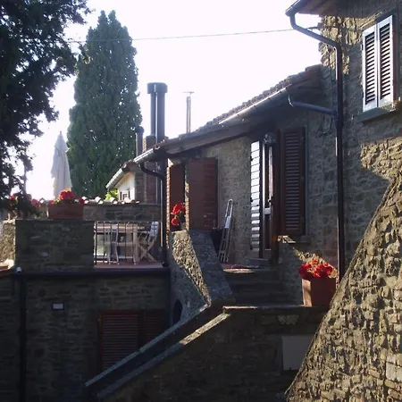 Con 2 Casa Podere San Firenze Apartamento *